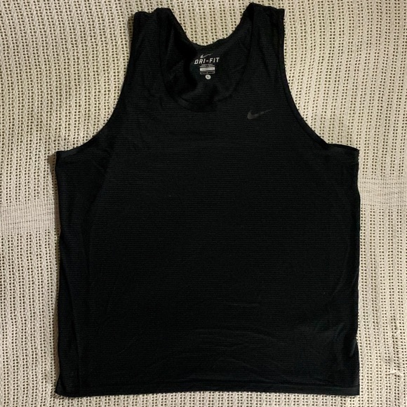 Nike Dry Fit Tank - Picture 3 of 4
